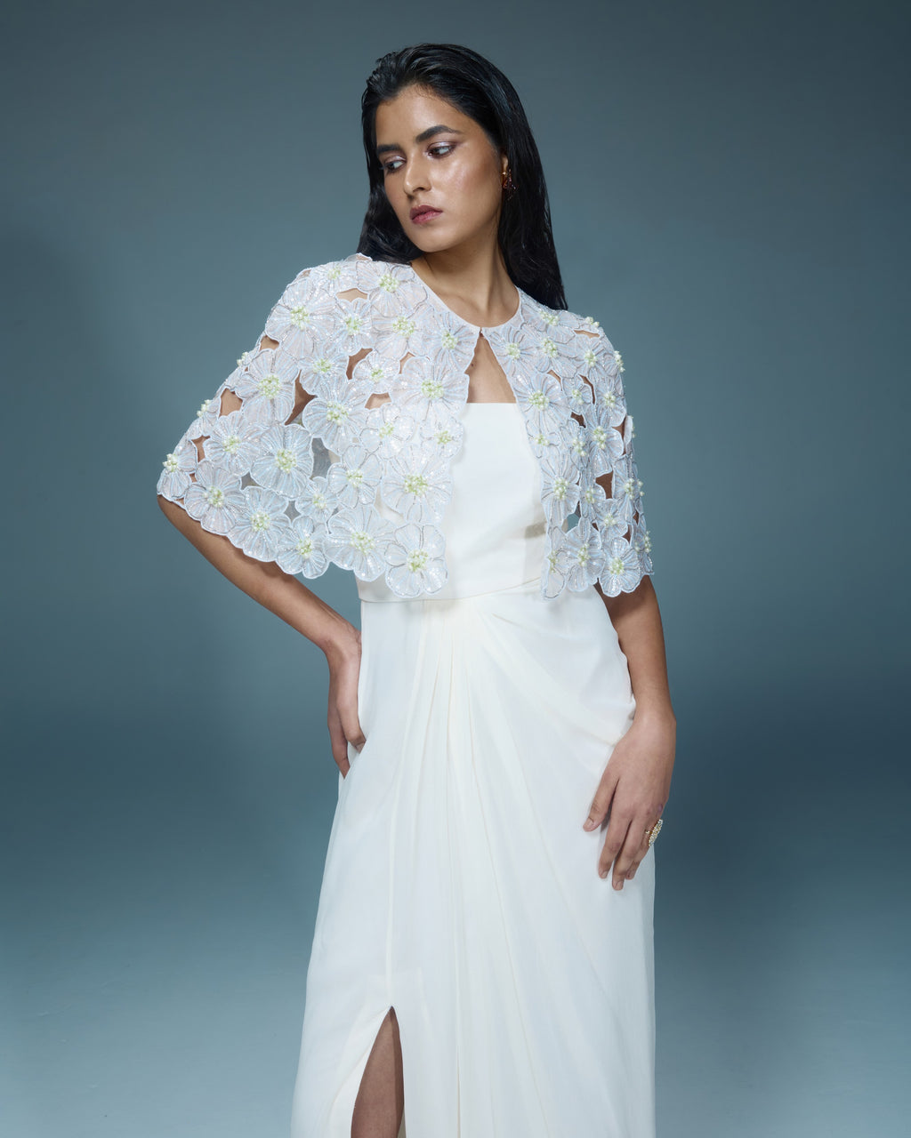 "AMORET" - Ivory Cape Set