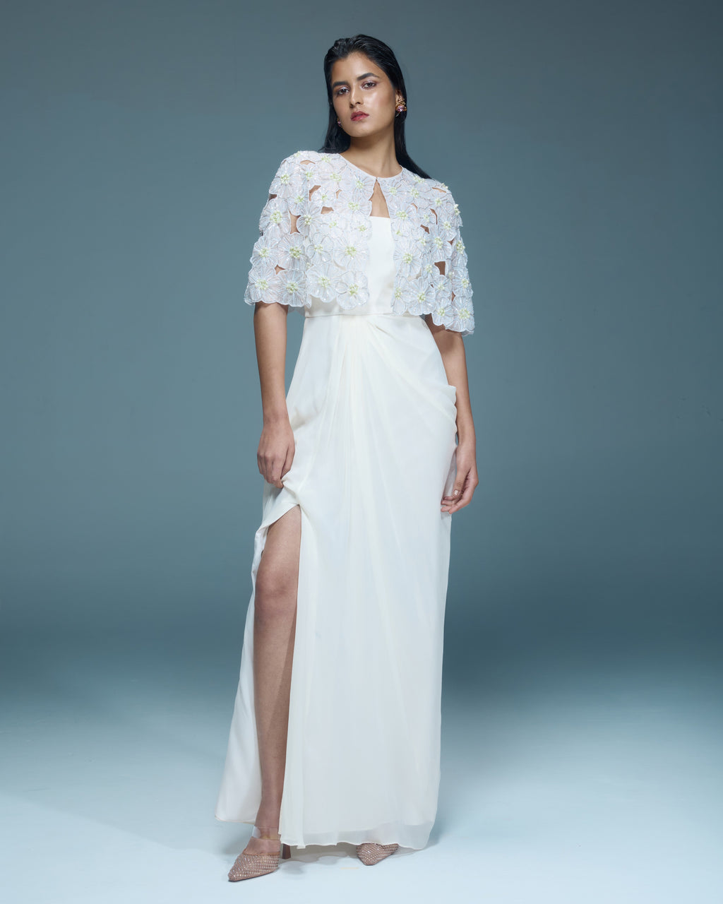 "AMORET" - Ivory Cape Set