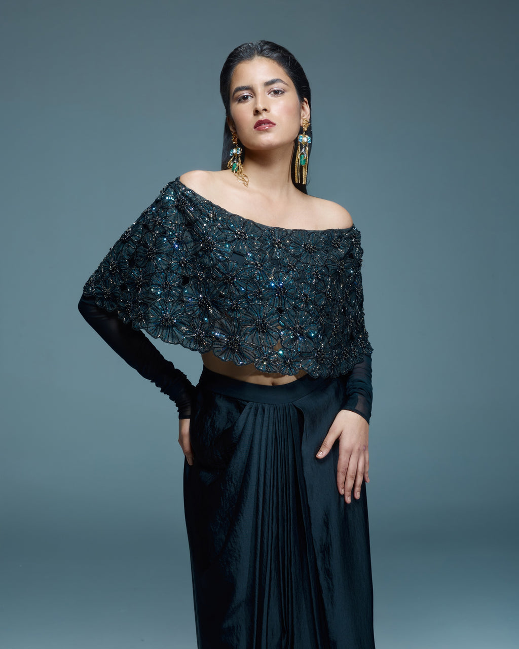 "LYCASTE" - Black organza off-shoulder cape set